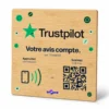 Plaque NFC et QR code pour avis Trustpilot, format 12 × 12 cm en bois, modèle générique prêt à poser